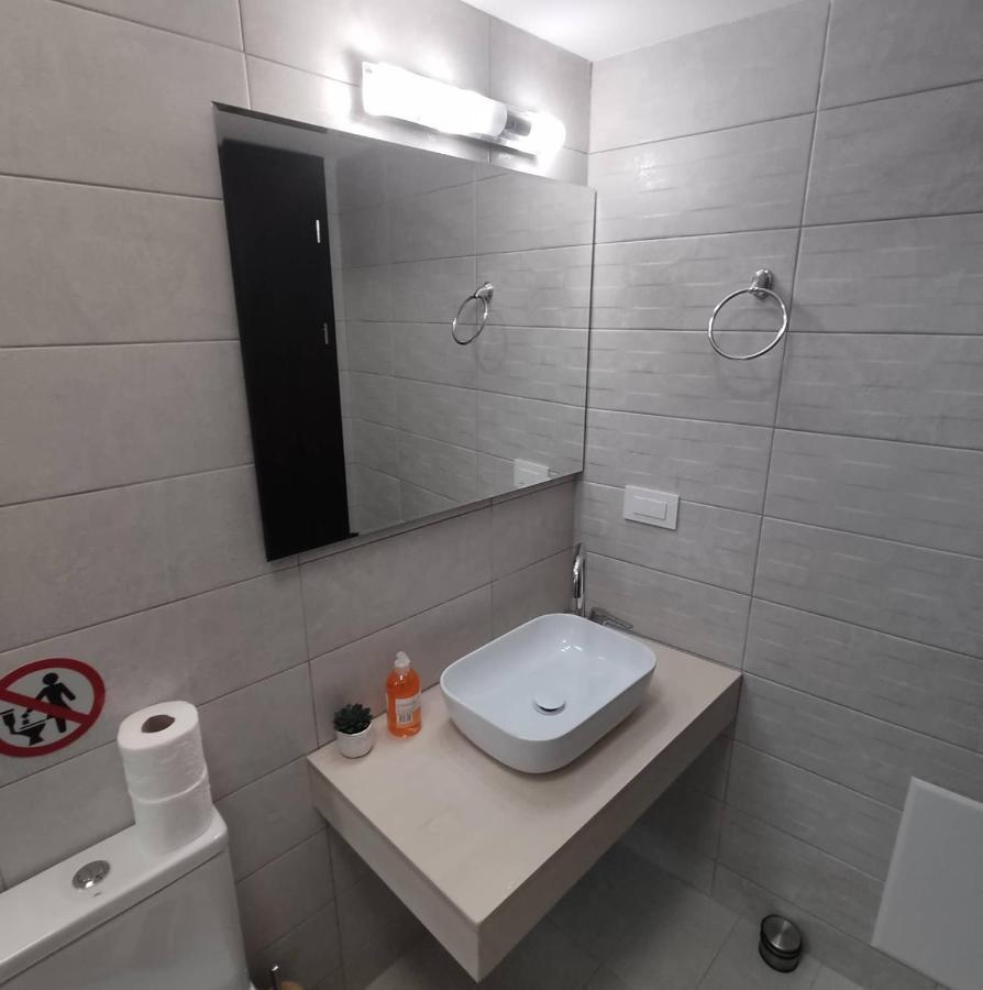 Petmeza Apartment 1 By Dimitropoulos Αίγιο Εξωτερικό φωτογραφία